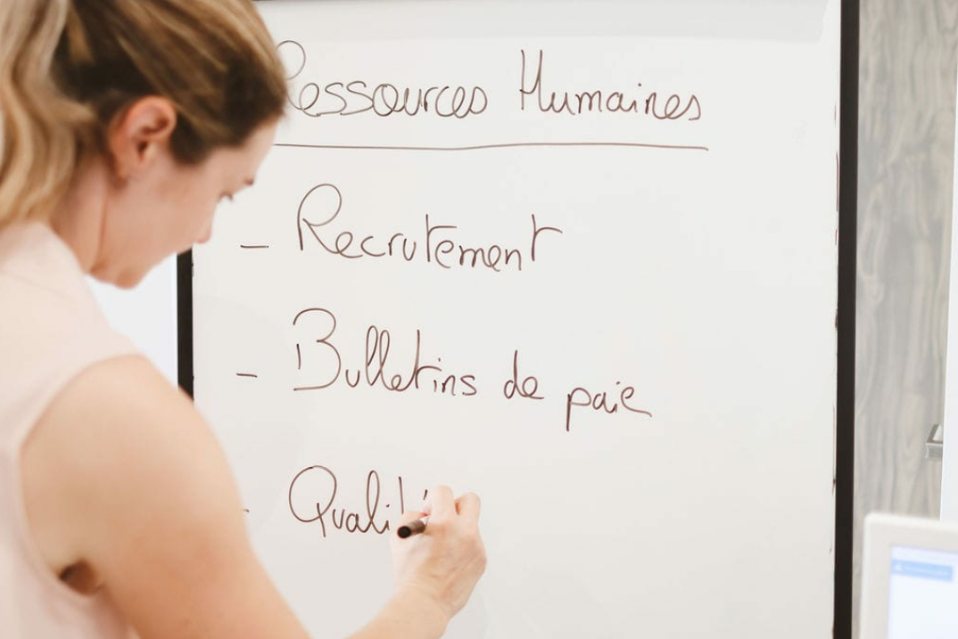 Formez-vous aux Ressources Humaines - aventure-rh